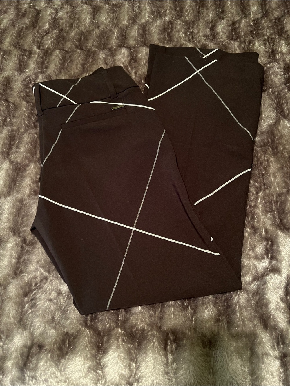 New York & Company women’s  Black Dress Pants with white Diagonal Stripe, size 4